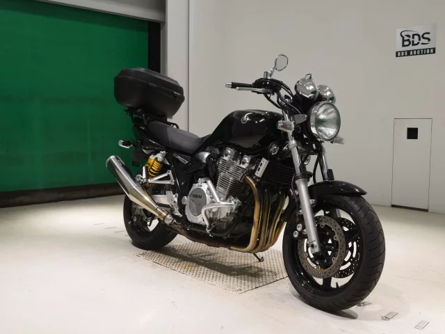 Yamaha XJR1300-2  с аукциона в Японии