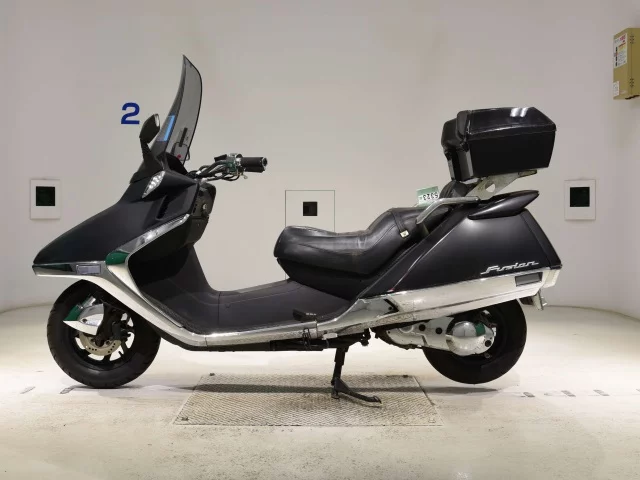 Honda FUSION  с аукциона в Японии