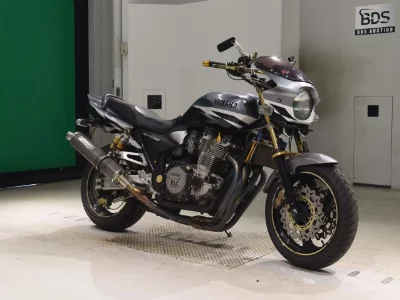 Yamaha XJR1300