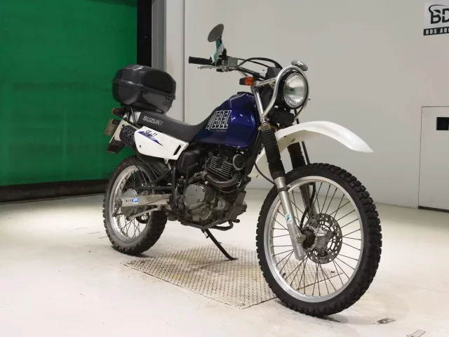 Suzuki DJEBEL200  с аукциона в Японии