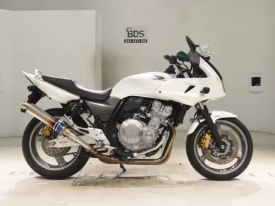 Мотоцикл из Японии Honda CB400SFV-4 BOLDORABS