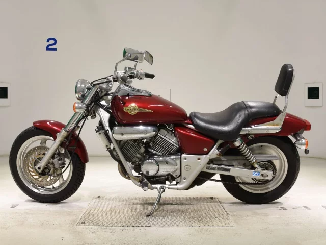 Honda MAGNA 250  с аукциона в Японии