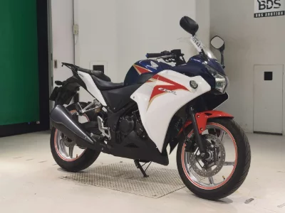 Honda CBR250R