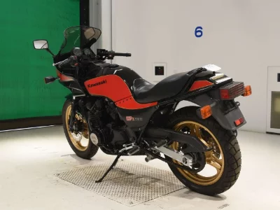 Kawasaki GPZ750