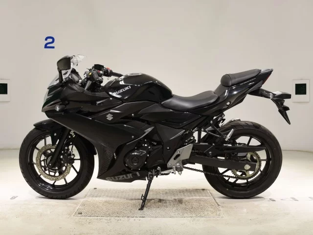 Suzuki GSX250R  с аукциона в Японии