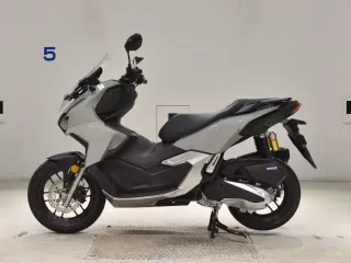 Honda ADV160