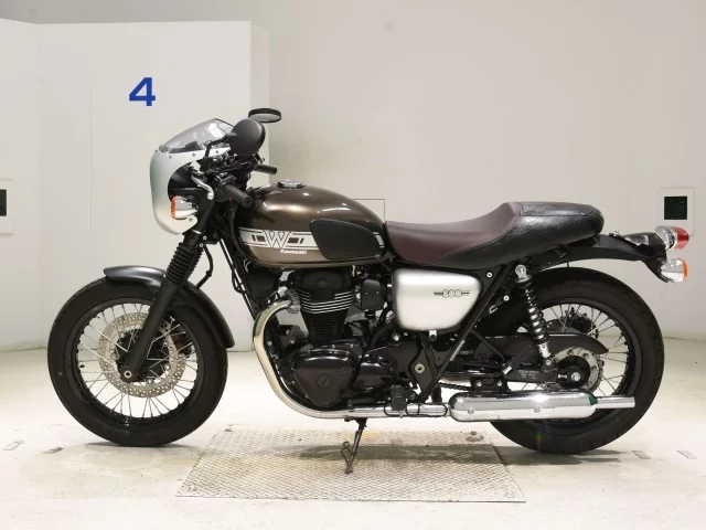 Kawasaki W800-2KAFE  с аукциона в Японии