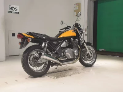 Kawasaki ZEPHYR1100RS