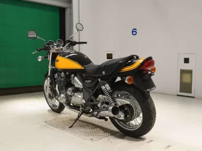 Kawasaki ZEPHYR1100RS