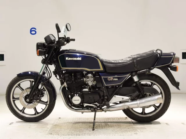 Kawasaki Z750GP  с аукциона в Японии