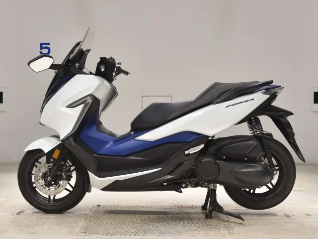 Honda FORZA -4  с аукциона в Японии