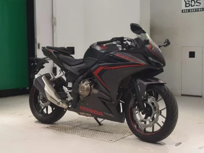 Honda CBR400R-2