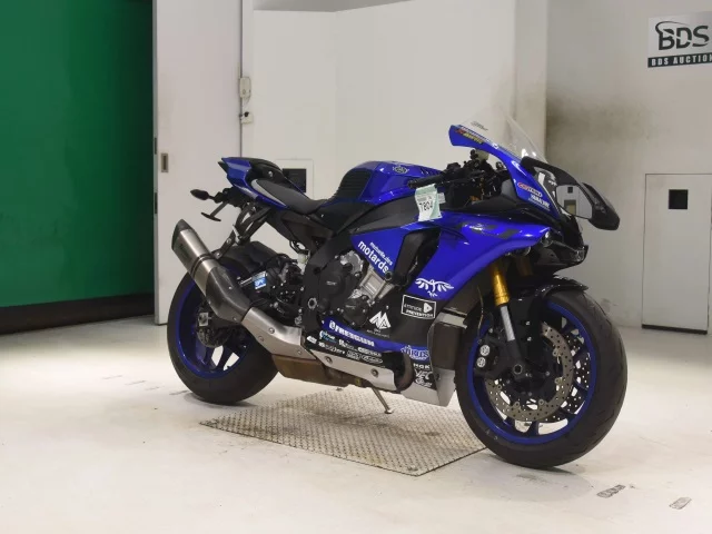 Yamaha YZF-R1  с аукциона в Японии