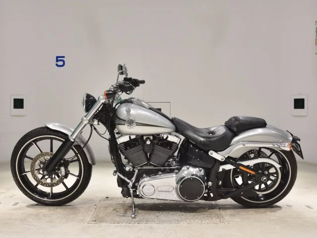 Harley-Davidson HARLEY FXSB BREAKOUT  с аукциона в Японии