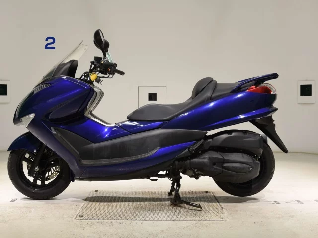 Yamaha MAJESTY 250-4  с аукциона в Японии
