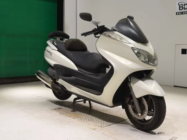 Yamaha MAJESTY 400  с аукциона в Японии