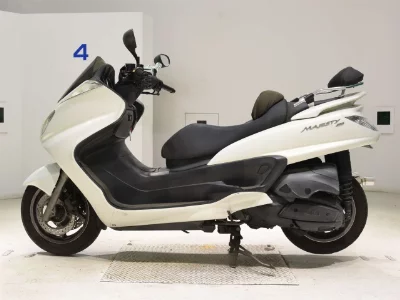 Yamaha MAJESTY 400