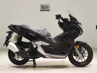 Honda ADV160