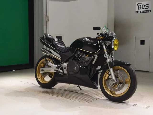Honda HORNET250  с аукциона в Японии