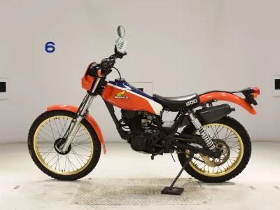 Honda TLR200