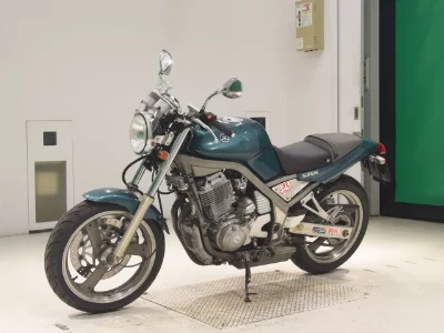 Yamaha SRX400-4