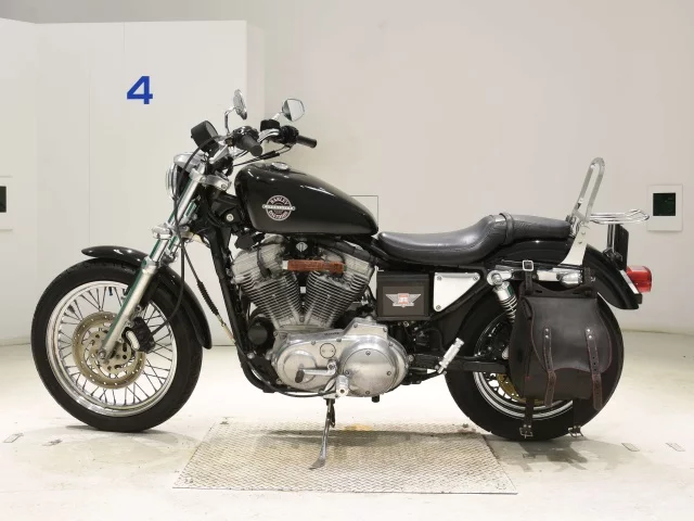 Harley-Davidson HARLEY XLH883  с аукциона в Японии