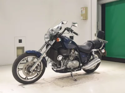 Honda V45 MAGNA