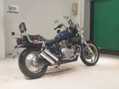 Honda V45 MAGNA