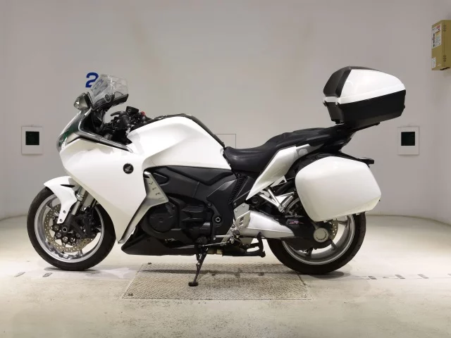 Honda VFR1200FD  с аукциона в Японии