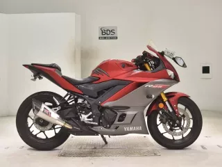 Yamaha YZF-R25A
