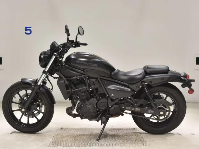 Kawasaki ELIMINATOR 400-3  с аукциона в Японии