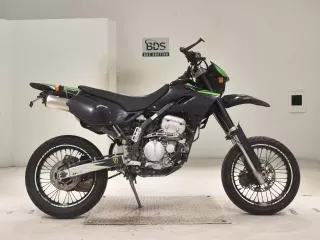 Kawasaki D-TRACKER