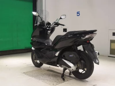 Honda PCX125-4