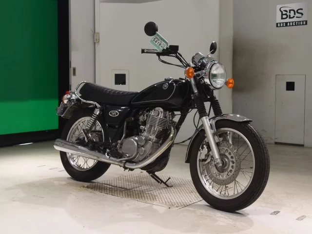 Yamaha SR400-3  с аукциона в Японии