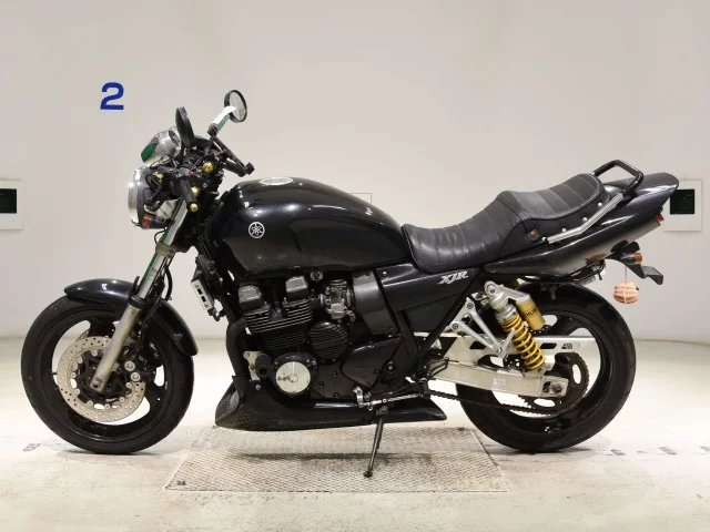 Yamaha XJR400R-3  с аукциона в Японии