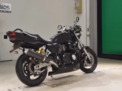 Yamaha XJR400R-3