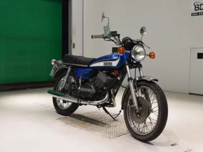 Yamaha RD250 с аукционов Японии