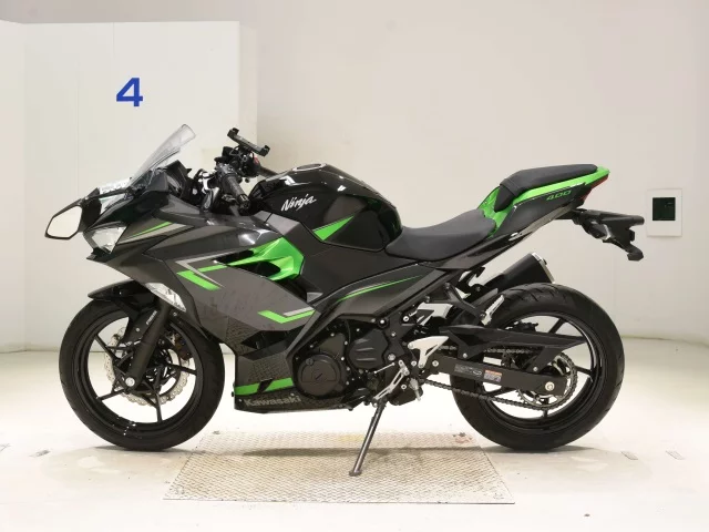 Kawasaki NINJA400-2  с аукциона в Японии