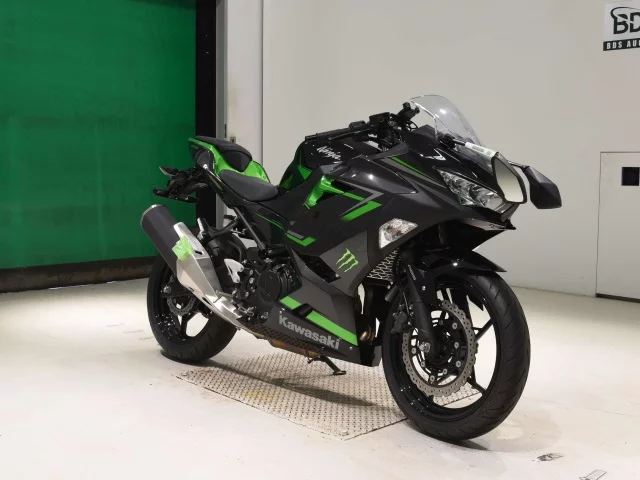 Kawasaki NINJA400-2  с аукциона в Японии