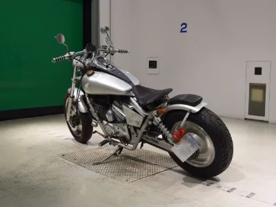 Honda MAGNA 250