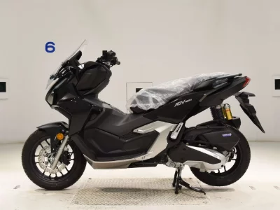 Honda ADV160