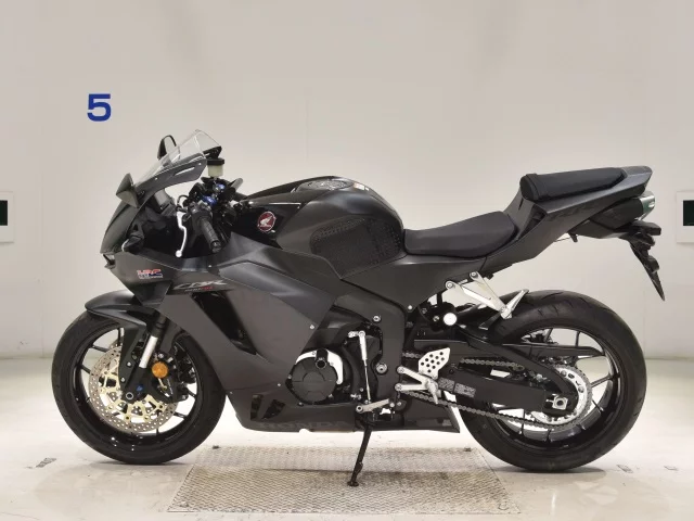 Honda CBR600RR-4  с аукциона в Японии