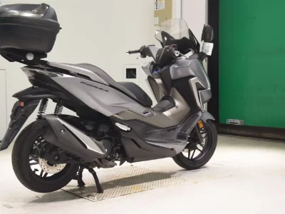Honda FORZA -5