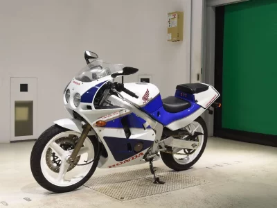Honda CBR250R