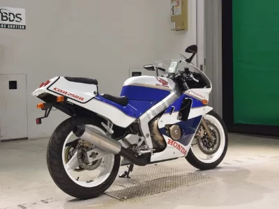 Honda CBR250R