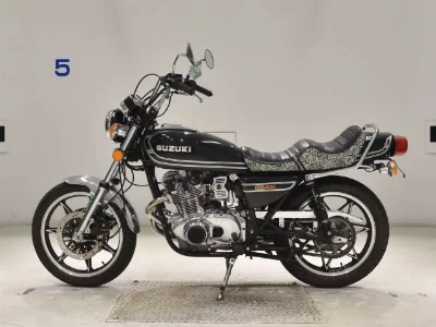 Suzuki GS400