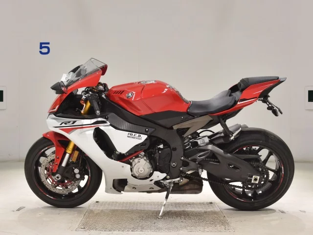 Yamaha YZF-R1  с аукциона в Японии