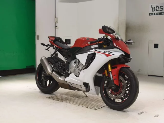 Yamaha YZF-R1  с аукциона в Японии