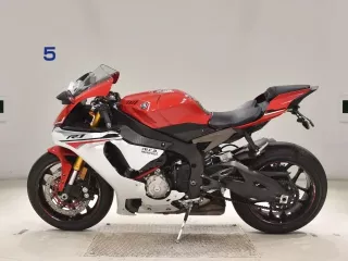 Yamaha YZF-R1