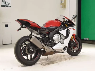 Yamaha YZF-R1